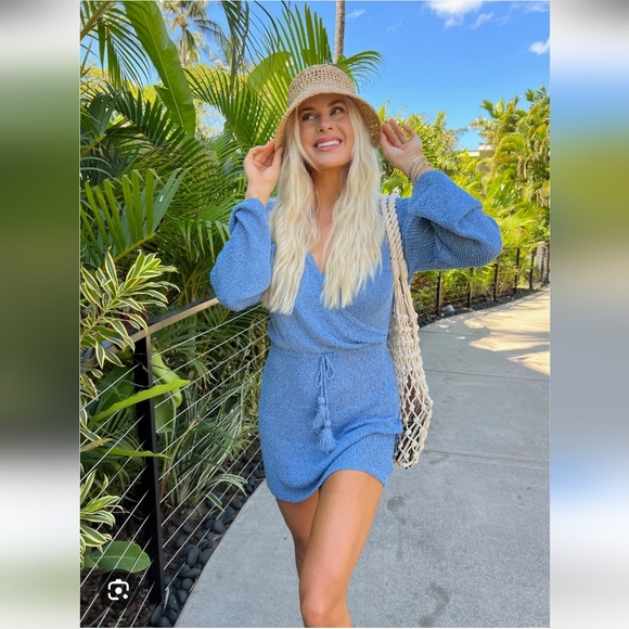 Lspace Coverup - Picture 3 of 6